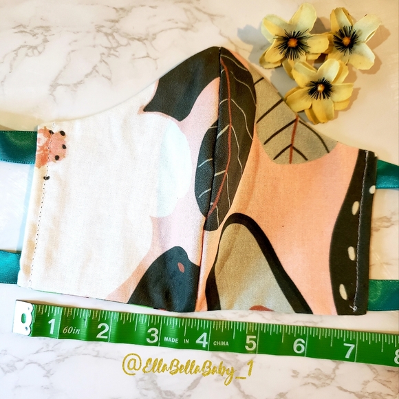 Avocados Doing Yoga Face Mask Cotton Filter Reuse - Picture 2 of 10